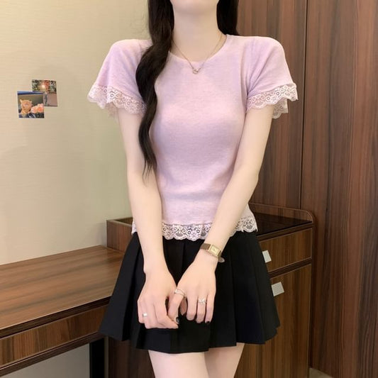 Crewneck Short-Sleeve Lace Tee Plain Trim