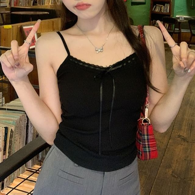 Plain Crop V-Neck Accent Top Trim Bow Cami Lace