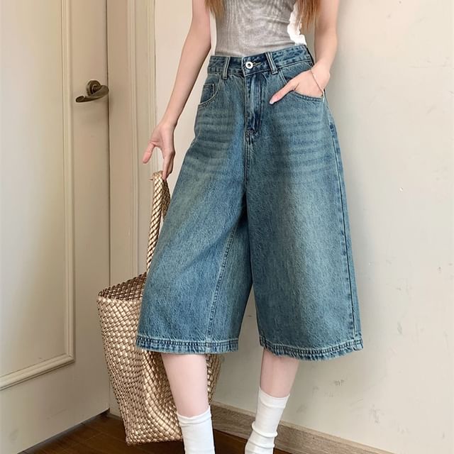 Rise Capri Washed Leg Wide High Jeans