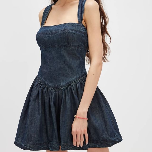 Square-Neck Slim-Fit Denim Dress Sleeveless Washed Mini