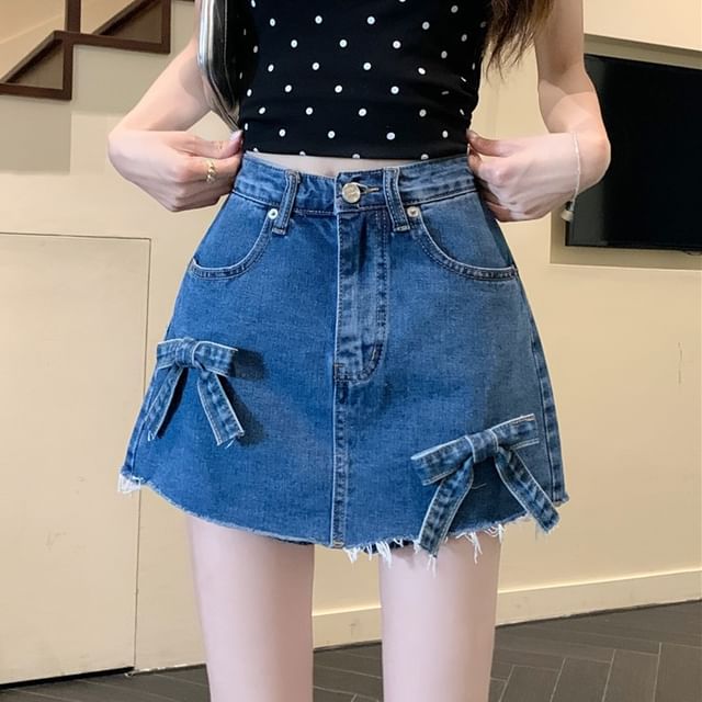 Bow Mini Washed Denim High Fray Waist Shorts A-Line