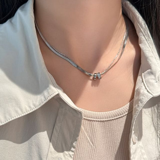 Necklace Pendant Chain Circle Snake