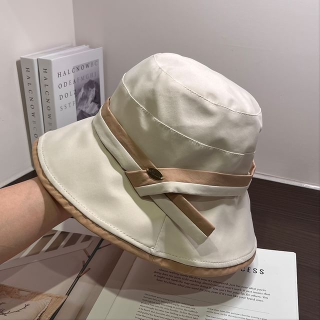 Two Hat Bucket Tone