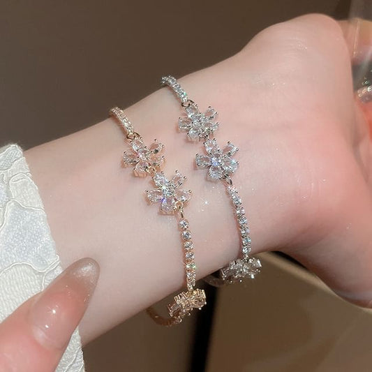 Tennis CZ Bracelet Flower