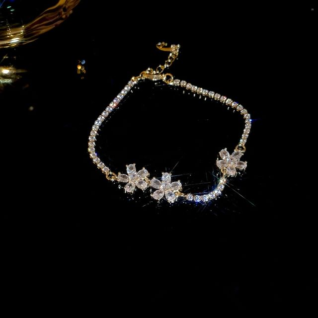 Tennis CZ Bracelet Flower