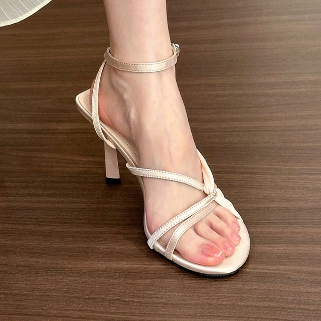 Heel High Strap Knot Ankle Sandals