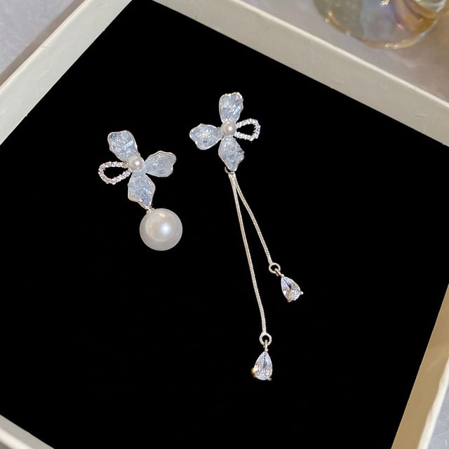 Pearl Faux Earring Dangle Floral
