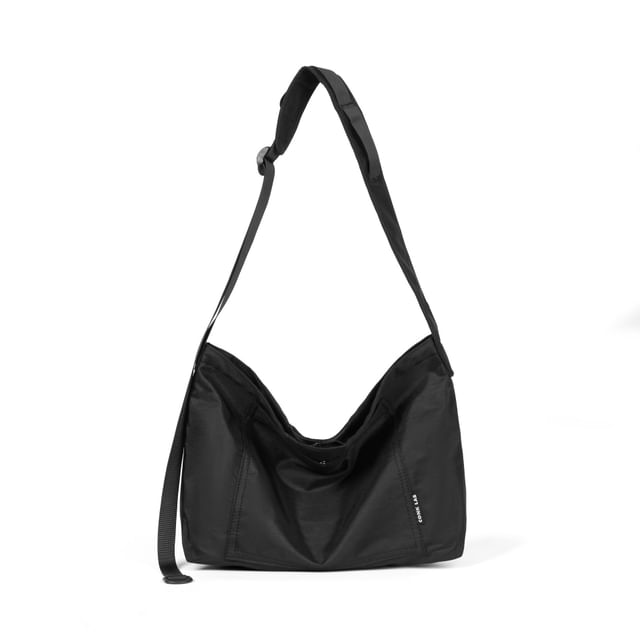 Zip Messenger Bag Lightweight Plain
