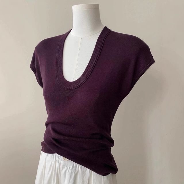 Neck Cap-Sleeve Scoop Slim Fit Knit Top Plain
