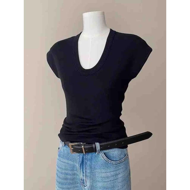 Neck Cap-Sleeve Scoop Slim Fit Knit Top Plain
