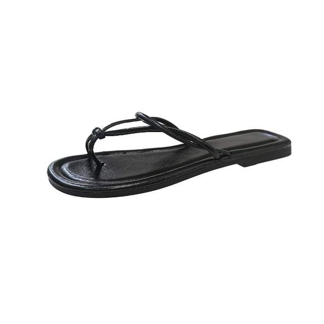 Flip-Flops Strappy Knot