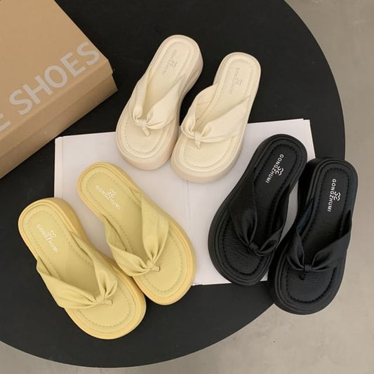 Flip-Flops Platform Ruched