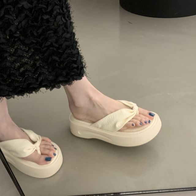 Flip-Flops Platform Ruched