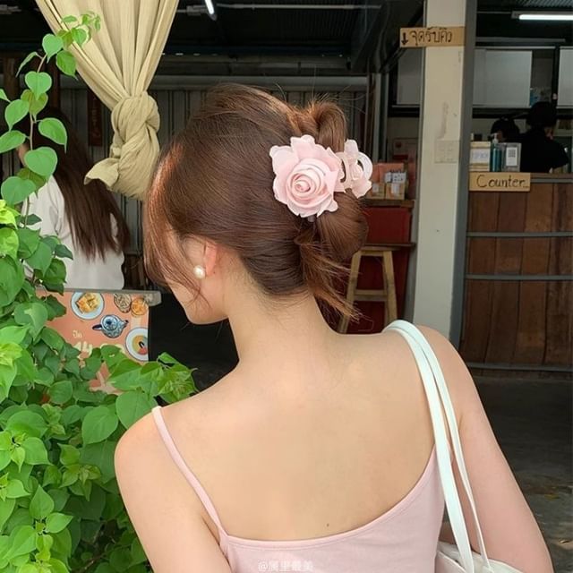 Fabric Claw Flower Hair