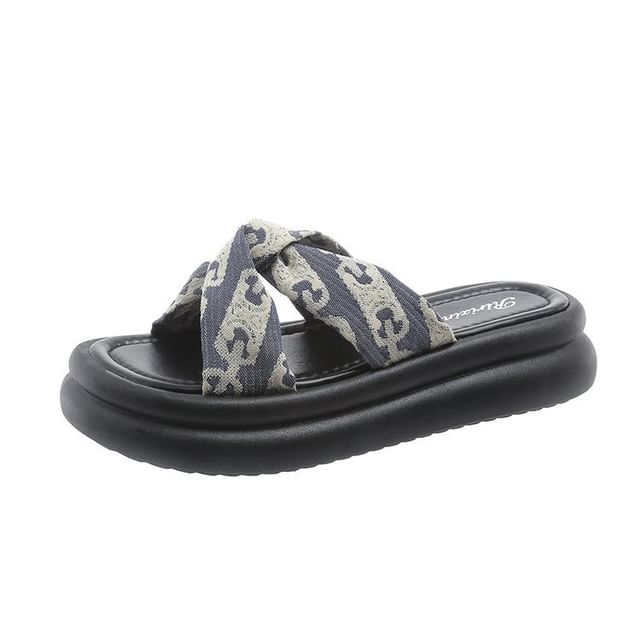 Cross Platform Criss Slide Knot Print Sandals