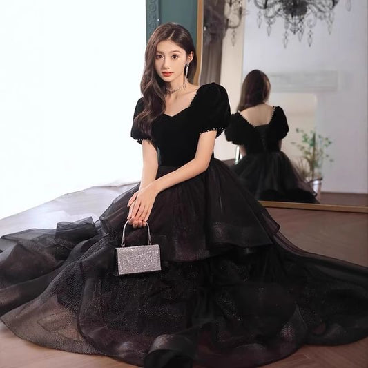 Short-Sleeve Plain Tiered Mesh Panel A-Line Evening Gown