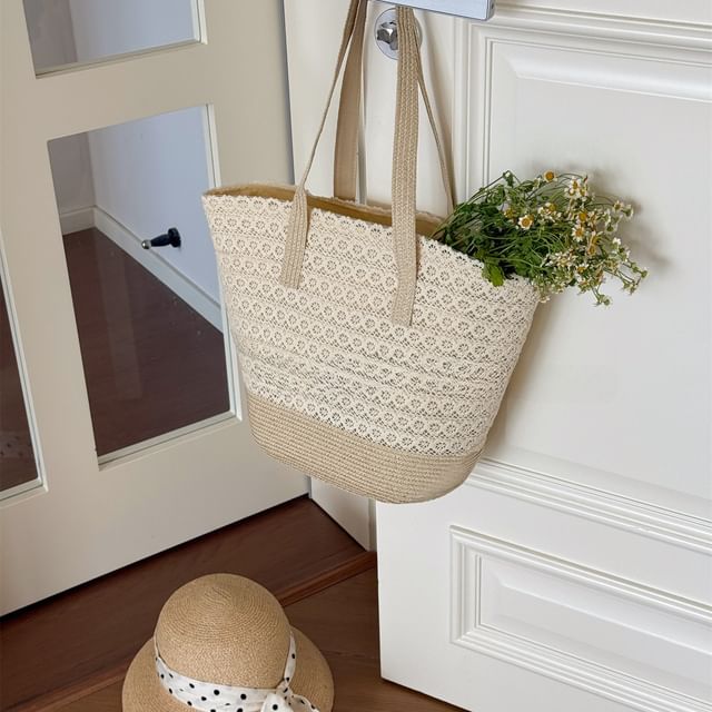 Panel Tote Lace Bag Straw