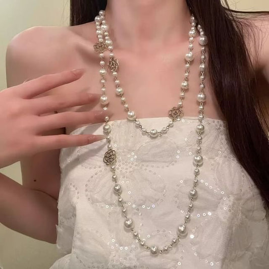 Beaded Necklace Floral