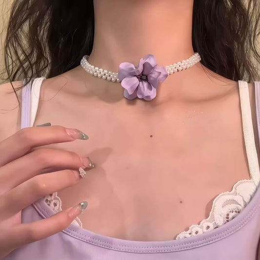 Beaded Floral Choker