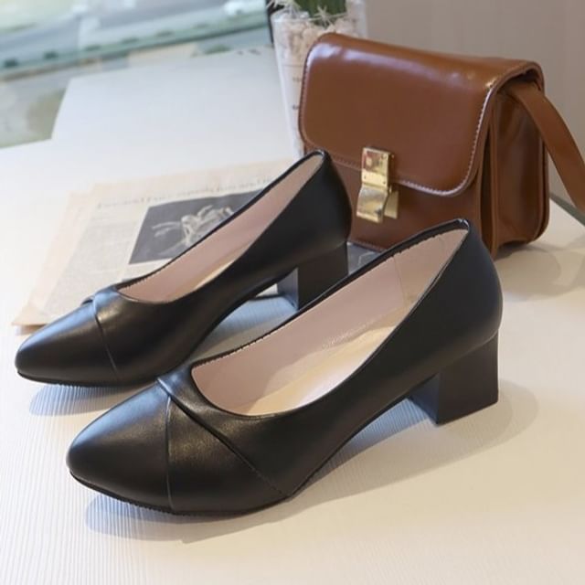Pointed Pumps Block Toe Heel
