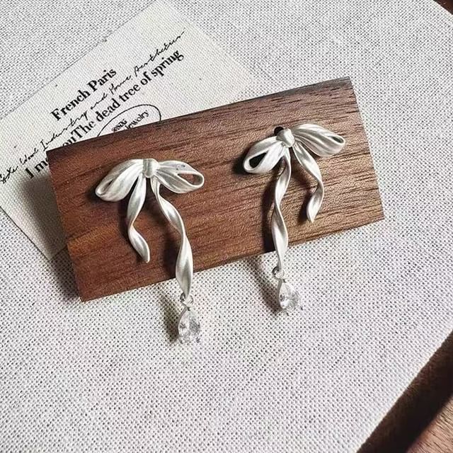 Bow Earring Rhinestone / Drop Clip-On