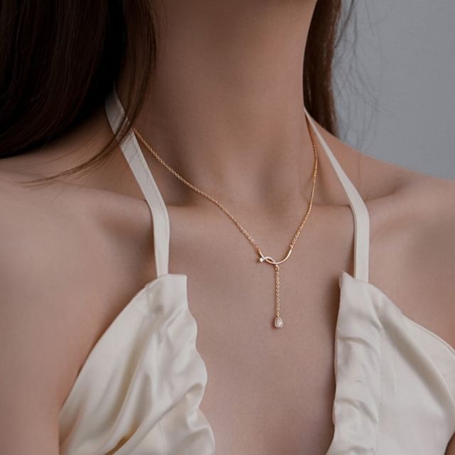 Pendant Rhinestone Necklace