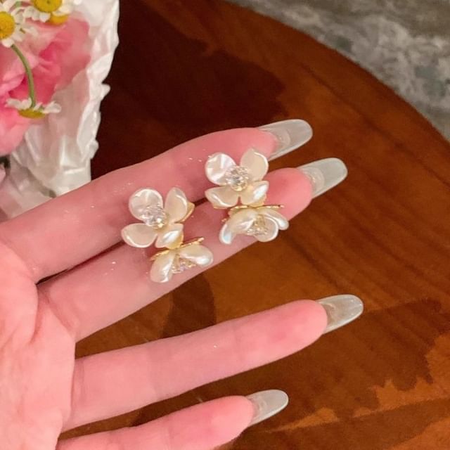 Floral Alloy Stud Earring Acrylic