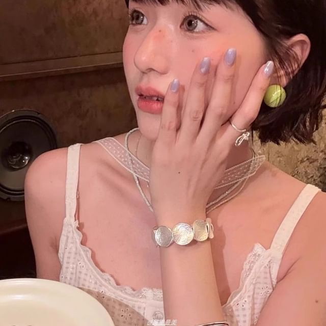 Disc Textured Alloy Bracelet