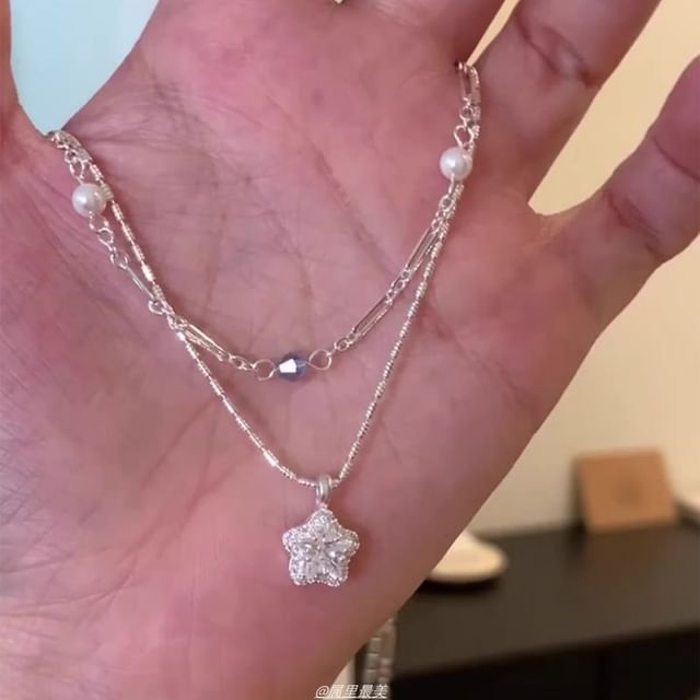 Layered Pendant Alloy Choker Star Faux Crystal