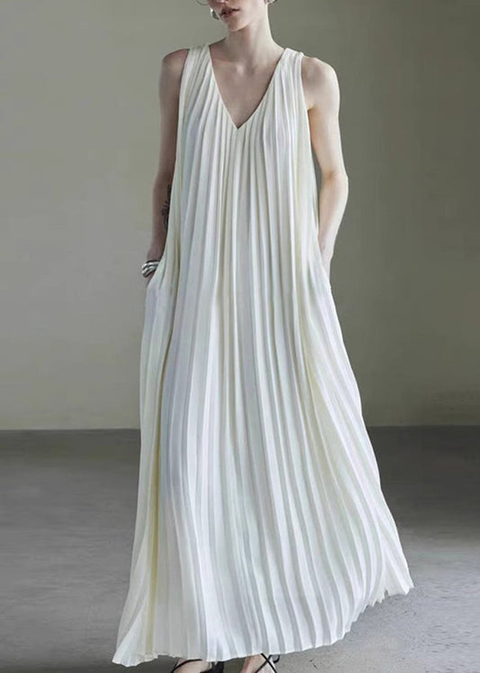 V White Dress Simple Neck Sleeveless Wrinkled Long Chiffon