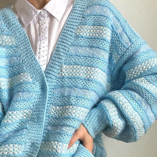 Cardigan en tricot à rayures bleues