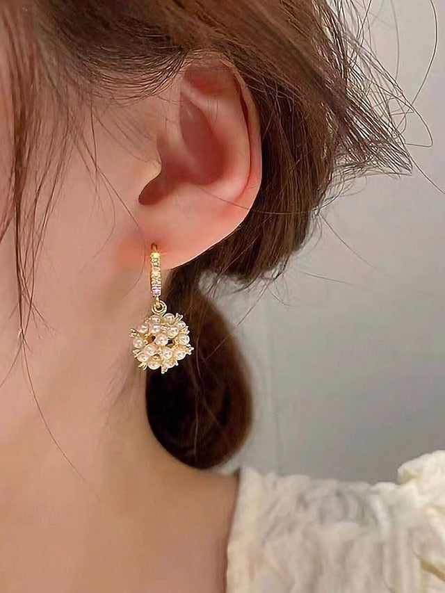 Imitation - Women's String Pearl Earrings Plated Gold