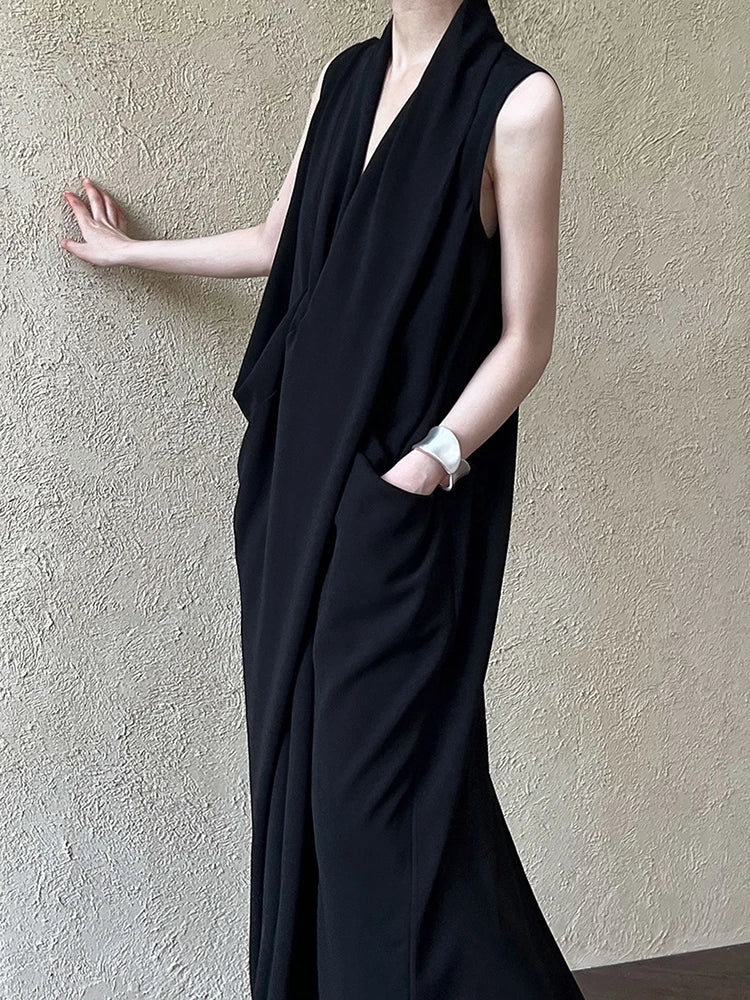 Elegant Sleeveless Midi Draped with Dress Pockets
