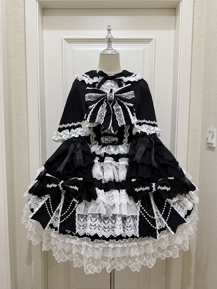 / Pink Red Cape Blue Black