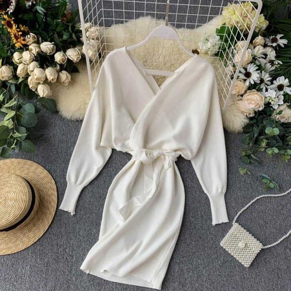 Elegant Beige V Neck Tie Waist Long Batwing Sleeve Dress