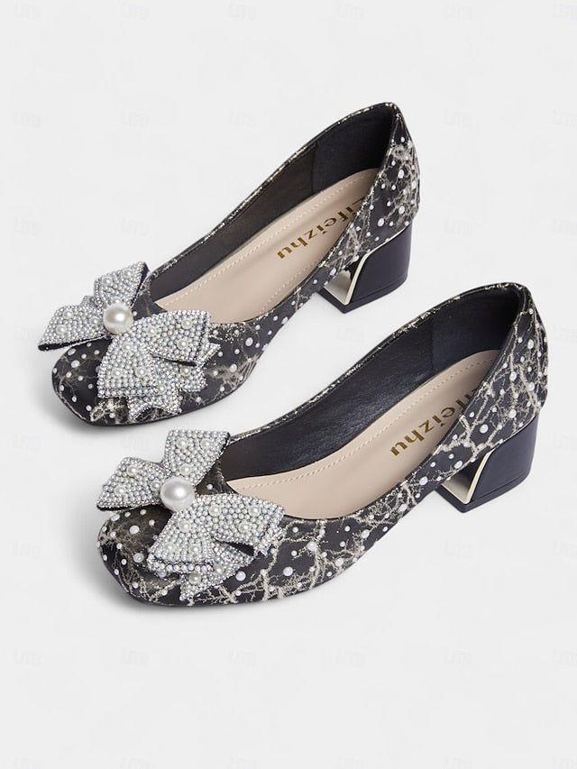 Detail Black Pearl-Embellished Bow Gold – with and Pumps