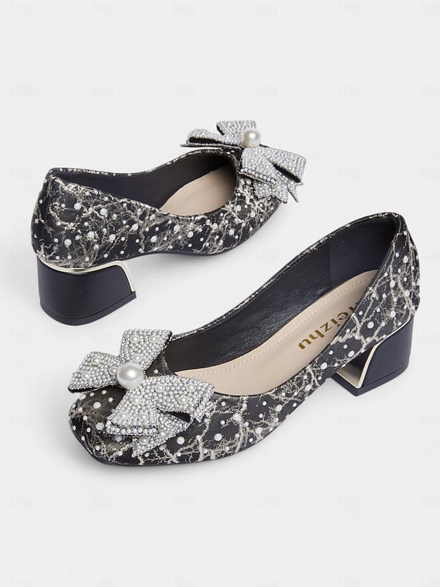 Detail Black Pearl-Embellished Bow Gold – with and Pumps