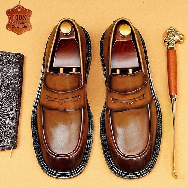 Leather Tan Men's Shoes with and Wingtip in Formal Brown