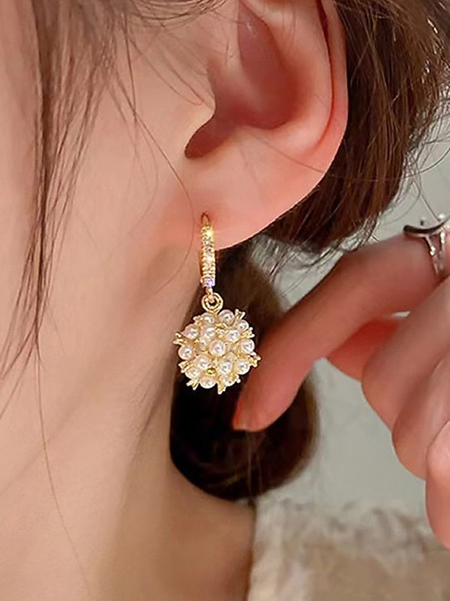 Imitation - Women's String Pearl Earrings Plated Gold