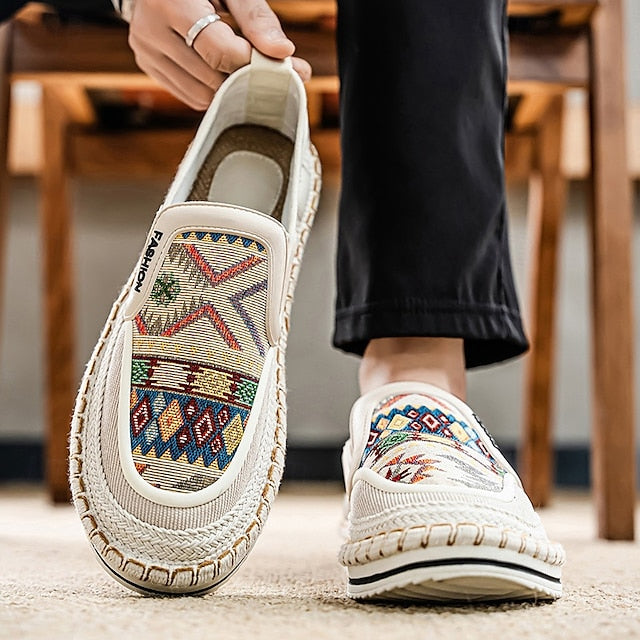 Leather Tan Men's Shoes with and Wingtip in Formal Brown