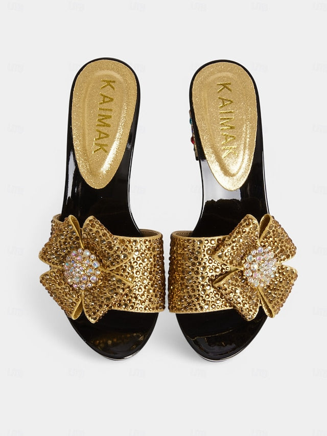 Clutch Sparkling with High Sandals Matching Rhinestone Bow Heel