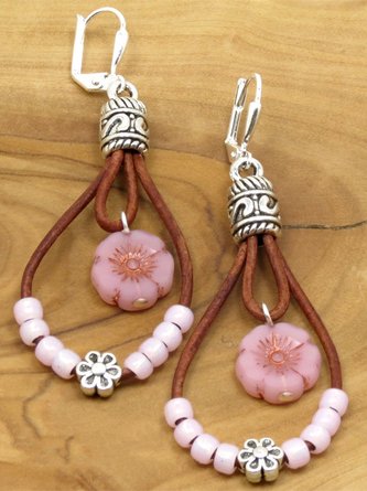 Boho Natural Crystal Flower Shape Leather Earrings Western Ethnic Jewelry QAR115